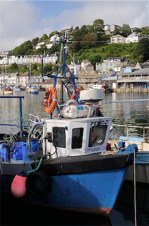 simsearch:841-05795753,k - Fishing boats moored in Looe harbour, Cornwall, England, United Kingdom, Europe Photographie de stock - Rights-Managed, Code: 841-06808109