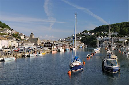 simsearch:841-07782189,k - Sailing yachts and fishing boats moored in Looe harbour, Cornwall, England, United Kingdom, Europe Stock Photo - Rights-Managed, Code: 841-06808114