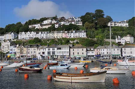 simsearch:841-06806715,k - Sailing yachts and fishing boats moored in Looe harbour, Cornwall, England, United Kingdom, Europe Stock Photo - Rights-Managed, Code: 841-06808115