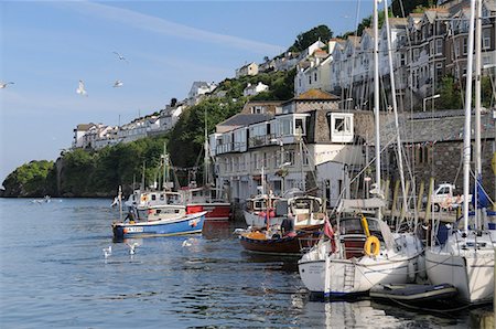 simsearch:841-02944768,k - Fishing boat coming in to moor alongside other fishing boats and sailing yachts in Looe harbour, Cornwall, England, United Kingdom, Europe Stock Photo - Rights-Managed, Code: 841-06808112
