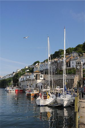 Sailing yachts moored in Looe harbour, Cornwall, England, United Kingdom, Europe Photographie de stock - Rights-Managed, Code: 841-06808113