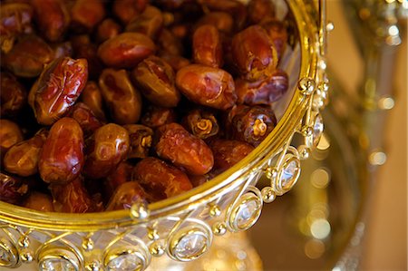 dattel - Dates, Al Ain, Abu Dhabi, United Arab Emirates, Middle East Stock Photo - Rights-Managed, Code: 841-07084038