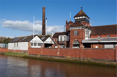 simsearch:841-06501312,k - Harveys Brewery on River Ouse, Lewes, East Sussex, England, United Kingdom, Europe Fotografie stock - Rights-Managed, Codice: 841-07084122