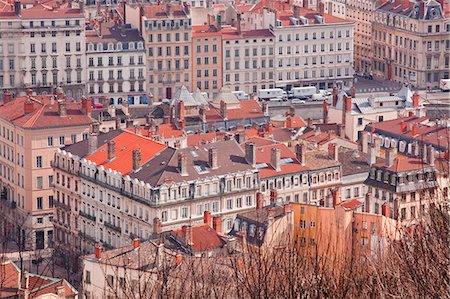 simsearch:841-02915098,k - Looking over the rooftops of the city of Lyon, Rhone-Alpes, France, Europe Foto de stock - Con derechos protegidos, Código: 841-07084228