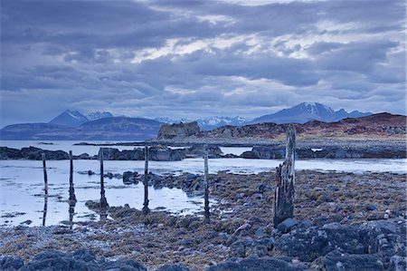 escocia - Loch Eishort and the Cuillin Hills on the Isle of Skye, Inner Hebrides, Scotland, United Kingdom, Europe Foto de stock - Con derechos protegidos, Código: 841-07084248