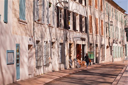 Place des Carmes in the city of Avignon, Vaucluse, France, Europe Foto de stock - Con derechos protegidos, Código: 841-07084277