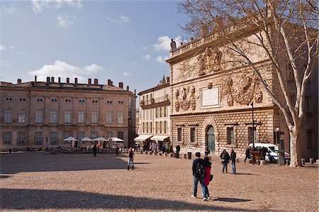 Place du Palais des Papes, Avignon, Vaucluse, France, Europe Photographie de stock - Rights-Managed, Code: 841-07084279