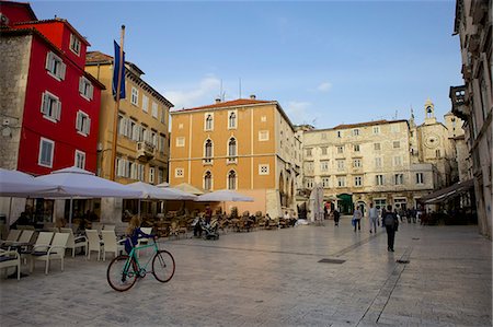 people's square - Peoples Square (Pjaca) (Narodni Trg), Old Town, Split, Dalmatia, Croatia, Europe Foto de stock - Con derechos protegidos, Código: 841-07084321