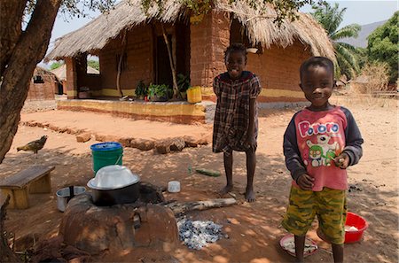 African children in village, Talpia, Zambia, Africa Stock Photo - Rights-Managed, Code: 841-07084358