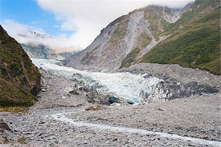 south island new zealand glaciers - Glacier melt water river, Fox Glacier, Westland National Park, UNESCO World Heritage Site, South Island, New Zealand, Pacific Stock Photo - Rights-Managed, Code: 841-07080599