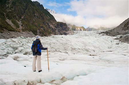 Female tourist walking on Fox Glacier, Westland National Park, UNESCO World Heritage Site, South Island, New Zealand, Pacific Photographie de stock - Rights-Managed, Code: 841-07080601