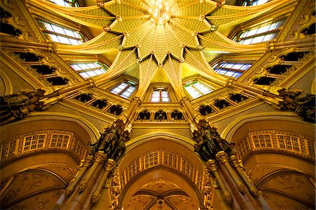 plafond - Central Hall ceiling, Hungarian Parliament Building, Budapest, Hungary, Europe Photographie de stock - Rights-Managed, Code: 841-07080976