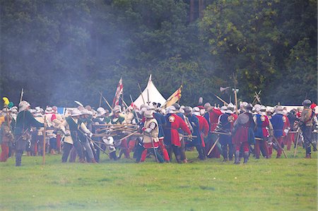 fight group - Battle of Bosworth Field Re-enactment, Market Bosworth, Leicestershire, England, United Kingdom, Europe Stock Photo - Rights-Managed, Code: 841-07081010