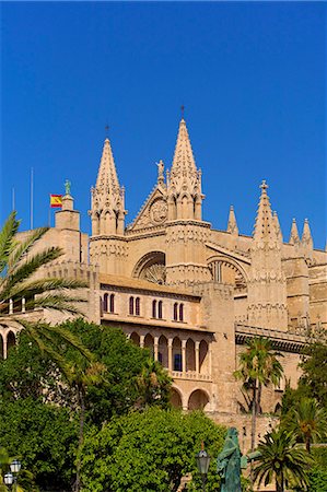 spain, mallorca - The Cathedral of Santa Maria of Palma, Palma, Mallorca, Spain, Europe Photographie de stock - Rights-Managed, Code: 841-07081061