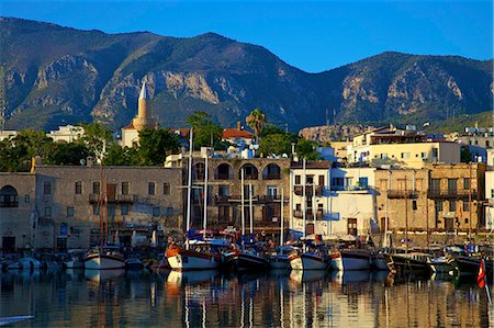 Kyrenia Harbour, Kyrenia, North Cyprus, Cyprus, Mediterranean, Europe Foto de stock - Con derechos protegidos, Código: 841-07081119
