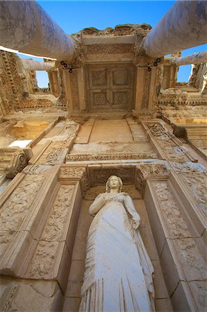 romano - Detail of Library of Celsus, Ephesus, Anatolia, Turkey, Asia Minor, Eurasia Foto de stock - Direito Controlado, Número: 841-07081241