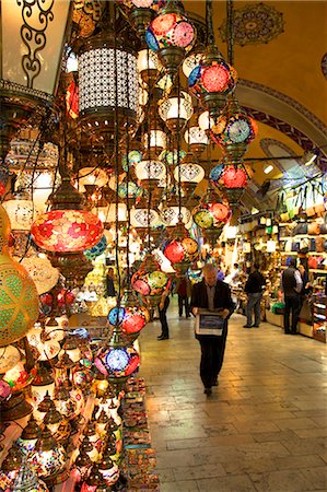 simsearch:841-08059415,k - Grand Bazaar, Istanbul, Turkey, Europe Photographie de stock - Rights-Managed, Code: 841-07081328