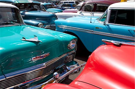 retro car green - Vintage American cars parked on a street in Havana Centro, Havana, Cuba, West Indies, Central America Stock Photo - Rights-Managed, Code: 841-07081803