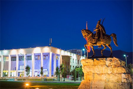 Equestrian statue of Skanderbeg, Tirana, Albania, Europe Foto de stock - Con derechos protegidos, Código: 841-07082073