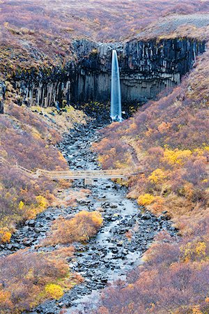 footbridge waterfall - Svartifoss waterfall, Skaftafell National Park, Iceland, Polar Regions Photographie de stock - Rights-Managed, Code: 841-07082291