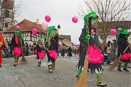 Fasnact spring carnival parade, Weil am Rhein, Baden-Wurttemberg, Germany, Europe Photographie de stock - Rights-Managed, Code: 841-07082339