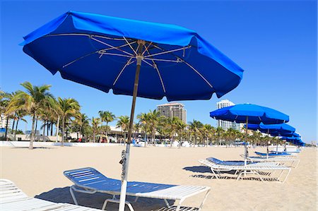 sun umbrella - Beach on Ocean Boulevard, Fort Lauderdale, Florida, United States of America, North America Photographie de stock - Rights-Managed, Code: 841-07082674