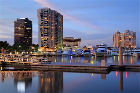 simsearch:841-07202190,k - Palm Harbor Marina, West Palm Beach, Florida, United States of America, North America Stock Photo - Rights-Managed, Code: 841-07082670
