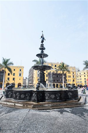 plaza de armas - Municipal Palace of Lima and fountain, Plaza de Armas, Lima, Peru, South America Foto de stock - Con derechos protegidos, Código: 841-07082832