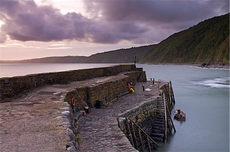 simsearch:841-06805563,k - Stone harbour wall at Clovelly, North Devon, England, United Kingdom, Europe Foto de stock - Con derechos protegidos, Código: 841-07082893