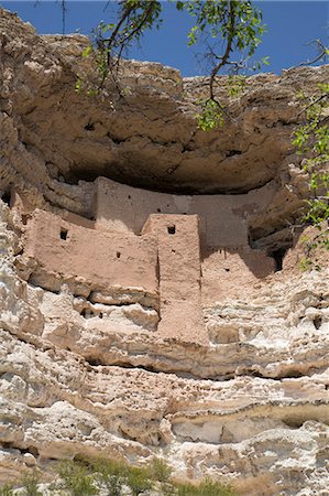 simsearch:841-07082586,k - Cliff dwelling of Southern Sinagua farmers, built in the early 1100s CE (Common Era), a five storey, 20 room structure, Montezuma Castle National Monument, Arizona, United States of America, North America Photographie de stock - Rights-Managed, Code: 841-07083063