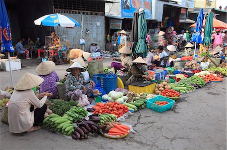 foods asia market - Market, Tra On, Mekong Delta, Vinh Long Province, Vietnam, Indochina, Southeast Asia, Asia Stock Photo - Rights-Managed, Code: 841-07083106