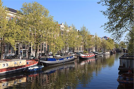 singel - Houseboats on Singel Canal, Amsterdam, Netherlands, Europe Stock Photo - Rights-Managed, Code: 841-07083142