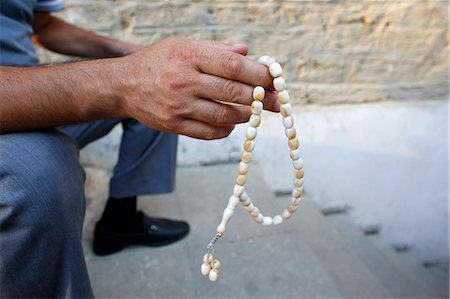 Man holding prayer beads, Baku, Azerbaijan, Central Asia, Asia Foto de stock - Con derechos protegidos, Código: 841-07083170