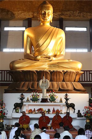 Ceremony of the 28 Buddha, Paris, France, Europe Photographie de stock - Rights-Managed, Code: 841-07083249