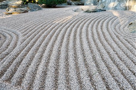 pierre - Dry landscape of a Japanese garden, Monaco, Europe Photographie de stock - Rights-Managed, Code: 841-07083342
