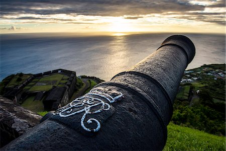 simsearch:841-06807265,k - Sunset over  Brimstone Hill Fortress, UNESCO World Heritage Site, St. Kitts, St. Kitts and Nevis, Leeward Islands, West Indies, Caribbean, Central America Stock Photo - Rights-Managed, Code: 841-07083405