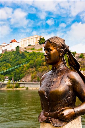 passau - River Danube, Passau, Bavaria, Germany, Europe Fotografie stock - Rights-Managed, Codice: 841-07083459
