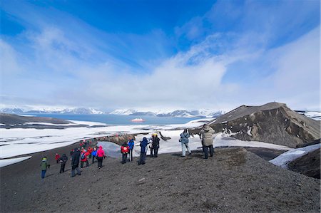 deception island - Tourists looking at the Volcano crater at Deception Island, South Shetland Islands, Antarctica, Polar Regions Stock Photo - Rights-Managed, Code: 841-07083595