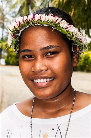 simsearch:841-06806917,k - Young girl with flowers in her hair, Island of Yap, Federated States of Micronesia, Caroline Islands, Pacific Foto de stock - Con derechos protegidos, Código: 841-07083752