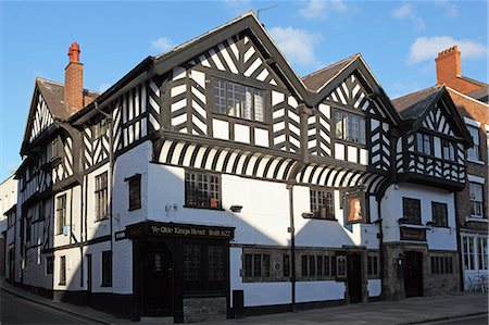 public house - The Olde King's Head, a British pub, dating from the 17th century, with a half-timbered facade, in Chester, Cheshire, England, United Kingdom, Europe Stock Photo - Rights-Managed, Code: 841-07083764