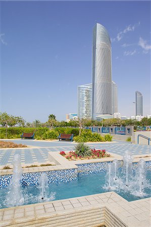 Contemporary architecture along the Corniche, Abu Dhabi, United Arab Emirates, Middle East Foto de stock - Con derechos protegidos, Código: 841-07083986