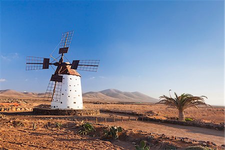 Windmill, El Cotillo, Fuerteventura, Canary islands, Spain, Atlantic, Europe Photographie de stock - Rights-Managed, Code: 841-07204569