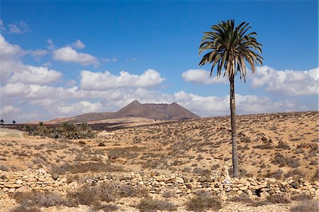 Volcano Caldera de Gairia, near Tuineje, Fuerteventura, Canary Islands, Spain, Atlantic, Europe Foto de stock - Con derechos protegidos, Código: 841-07204647