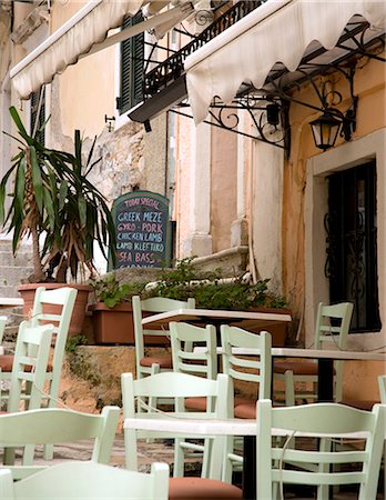 A taverna in Corfu Town, Corfu, Ionian Islands, Greek Islands, Greece, Europe Foto de stock - Con derechos protegidos, Código: 841-07205050