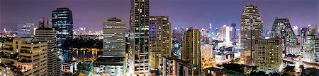 Panoramic view of Bangkok at night from Rembrandt Hotel and Towers, Sukhumvit 18, Bangkok, Thailand, Southeast Asia, Asia Fotografie stock - Rights-Managed, Codice: 841-07205150