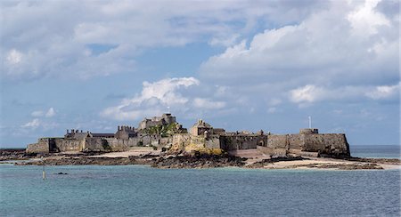 Elizabeth Castle at high tide, Jersey, Channel Islands, United Kingdom, Europe Stockbilder - Lizenzpflichtiges, Bildnummer: 841-07205185