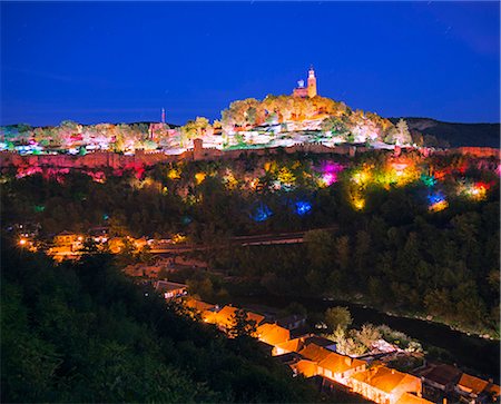 Tsarevets Fortress, Veliko Tarnovo, Bulgaria, Europe Photographie de stock - Rights-Managed, Code: 841-07205302