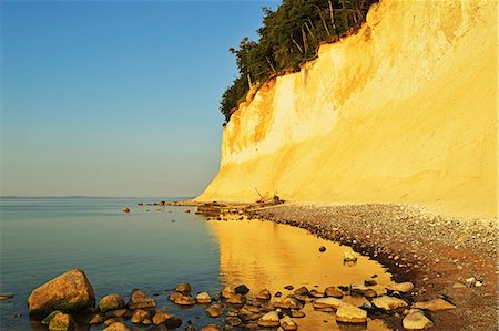 Sunrise at the chalk cliffs, Jasmund National Park, Ruegen Island (Rugen Island), Mecklenburg-Vorpommern, Germany, Baltic Sea, Europe Photographie de stock - Rights-Managed, Code: 841-07205455