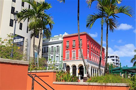 simsearch:841-09163228,k - Paseo de La Princesa in Old San Juan, Puerto Rico, West Indies, Caribbean, Central America Foto de stock - Con derechos protegidos, Código: 841-07205611