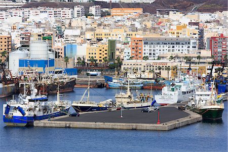 Fishing boats in Santa Catalina Port, Las Palmas City, Gran Canaria Island, Canary Islands, Spain, Atlantic, Europe Foto de stock - Con derechos protegidos, Código: 841-07205660